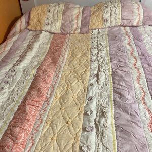 Pottery barn kid f/q quilt set